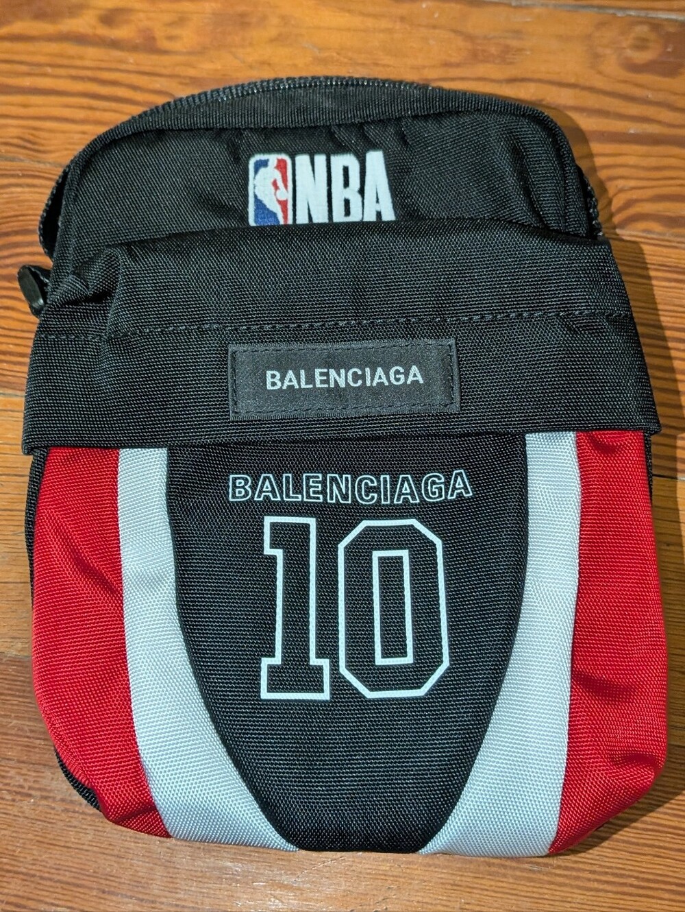 FW2025 Balenciaga x NBA Collaboration Black & Red Crossbody Pouch AUTHENTIC